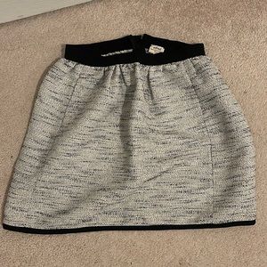 Aritzia Wilfred Black & White Skirt